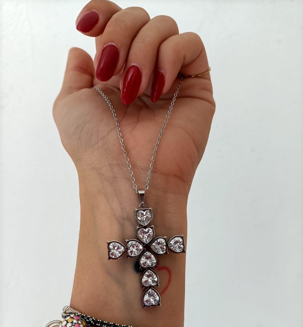 Collana Croce Cuori