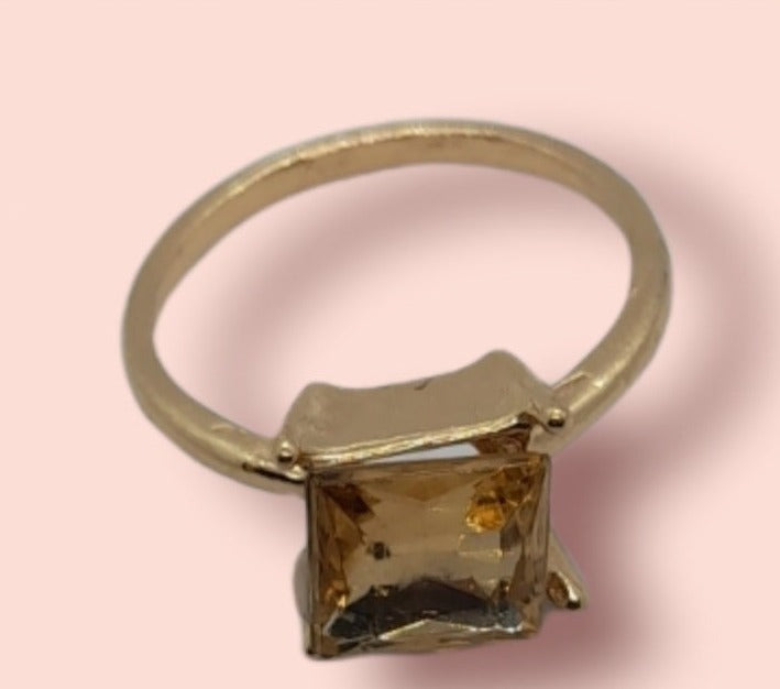 Anello Pietra