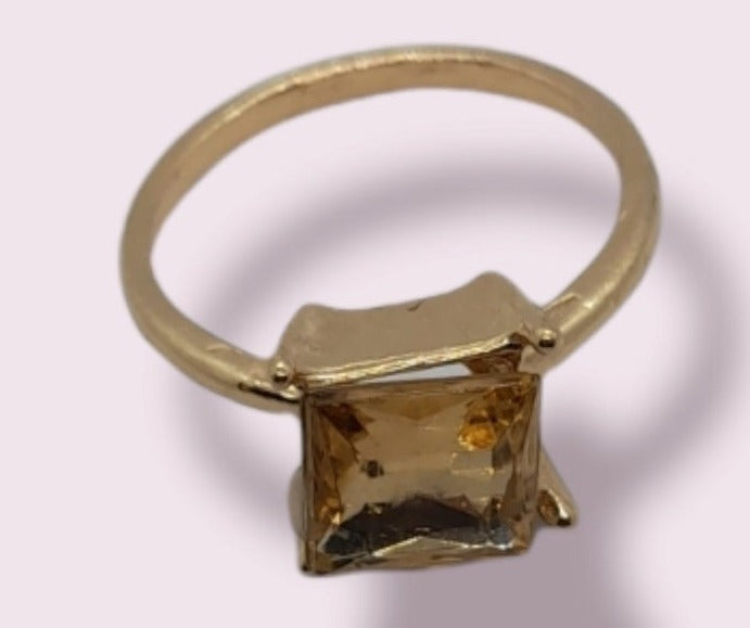 Anello Pietra